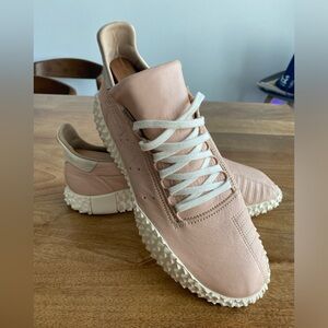 adidas kamanda 10.5 nude men